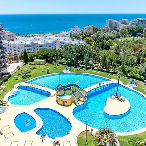 https://centrico-apartamento-con-terraza-vistas-al-mar-piscinas.es-andalucia.com